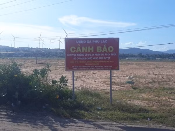 nguyen giam doc van phong dang ky dat dai tinh binh thuan bi ky luat canh cao hinh 1