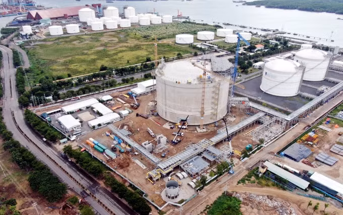 pv gas nhanh chong hoan thien he thong ha tang lng de nhap khau tu nam 2022 hinh 2