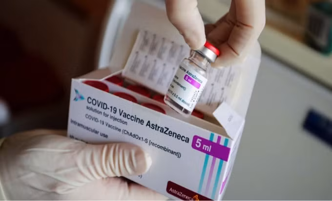 vua bao lo astrazeneca du dinh ngung ban vaccine covid 19 phi loi nhuan hinh 1