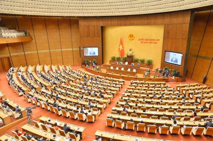 chu tich quoc hoi vuong dinh hue phat bieu be mac ky hop thu 2 quoc hoi khoa xv hinh 2