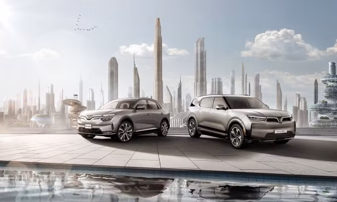 bo doi vf e35 vf e36 se len song truc tiep tai quang truong thoi dai new york hinh 4