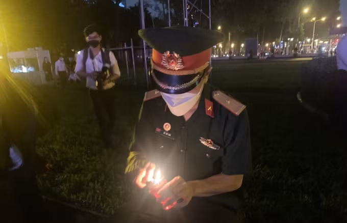 giay phut mac niem tuong nho nhung nguoi da ra di vi covid 19 hinh 6