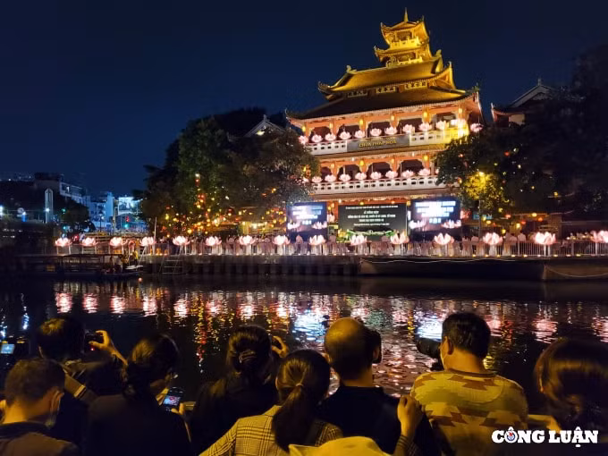 giay phut mac niem tuong nho nhung nguoi da ra di vi covid 19 hinh 7