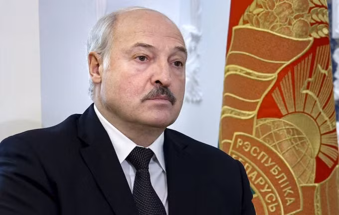 belarus de doa ngat khi dot den chau au de dap tra lenh trung phat cua eu hinh 1