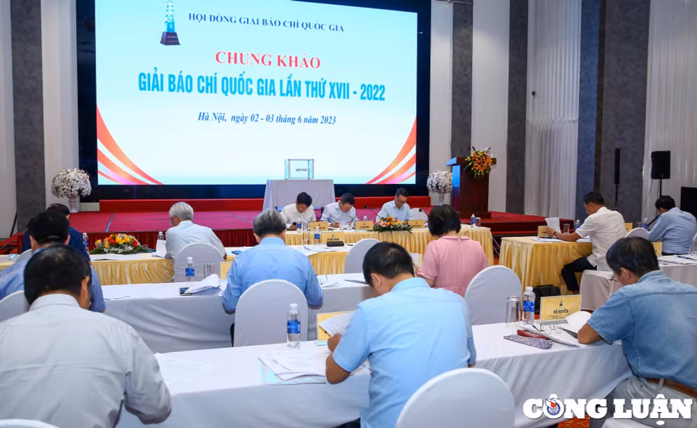 chung khao giai bao chi quoc gia lan thu xvii nam 2022 lua chon duoc 9 giai a 24 giai b 46 giai c hinh 1