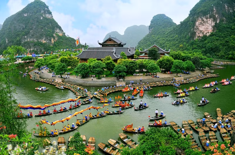 ve dep viet nam tren tap chi ceo world hinh 2