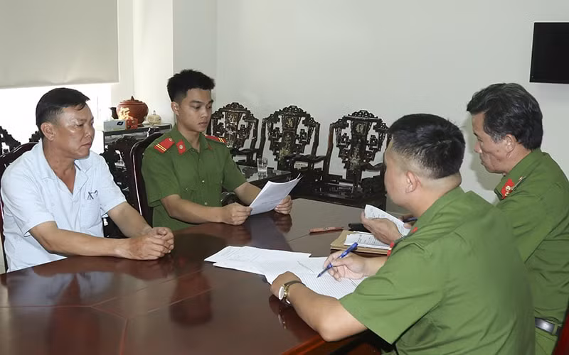 doi tuong bi truy na hon 30 nam ra dau thu o quang binh hinh 1