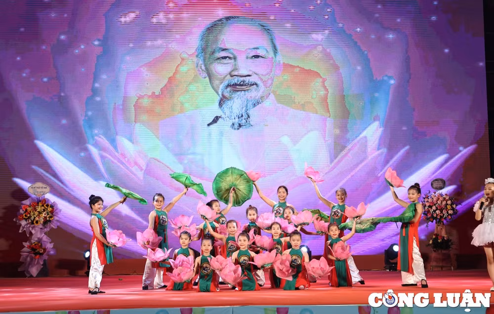 trao giai thuong cuoc thi va trien lam tranh thieu nhi toan quoc nam 2023 hinh 10