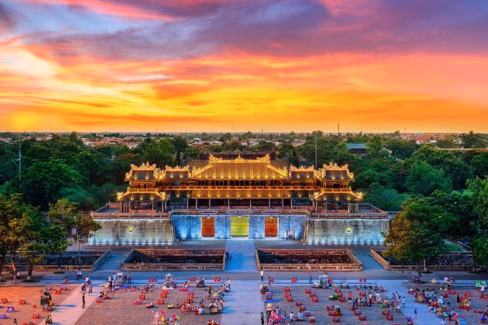 du lich hue thu gan 3000 ty dong trong 5 thang dau nam 2023 hinh 1