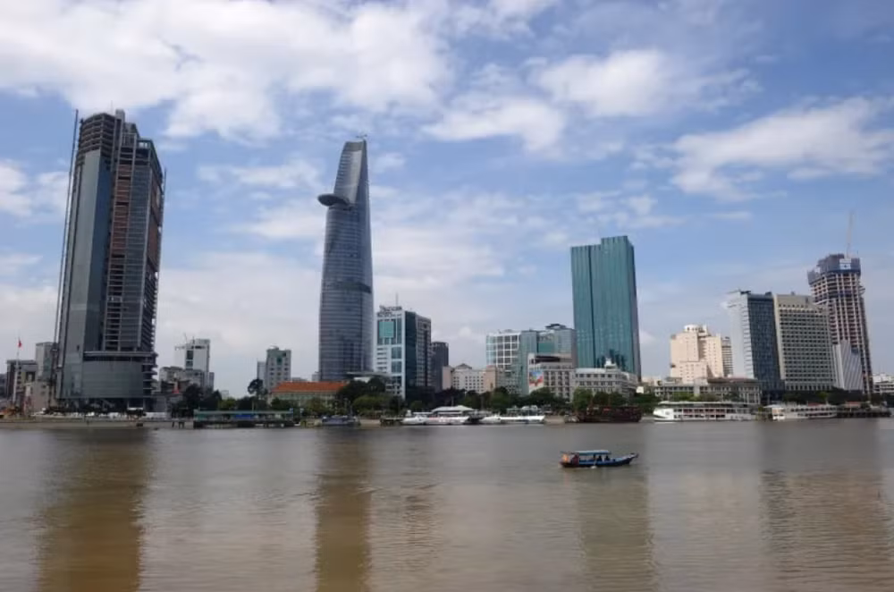 ly do nguoi nuoc ngoai roi singapore den kuala lumpur ho chi minh sinh song hinh 4