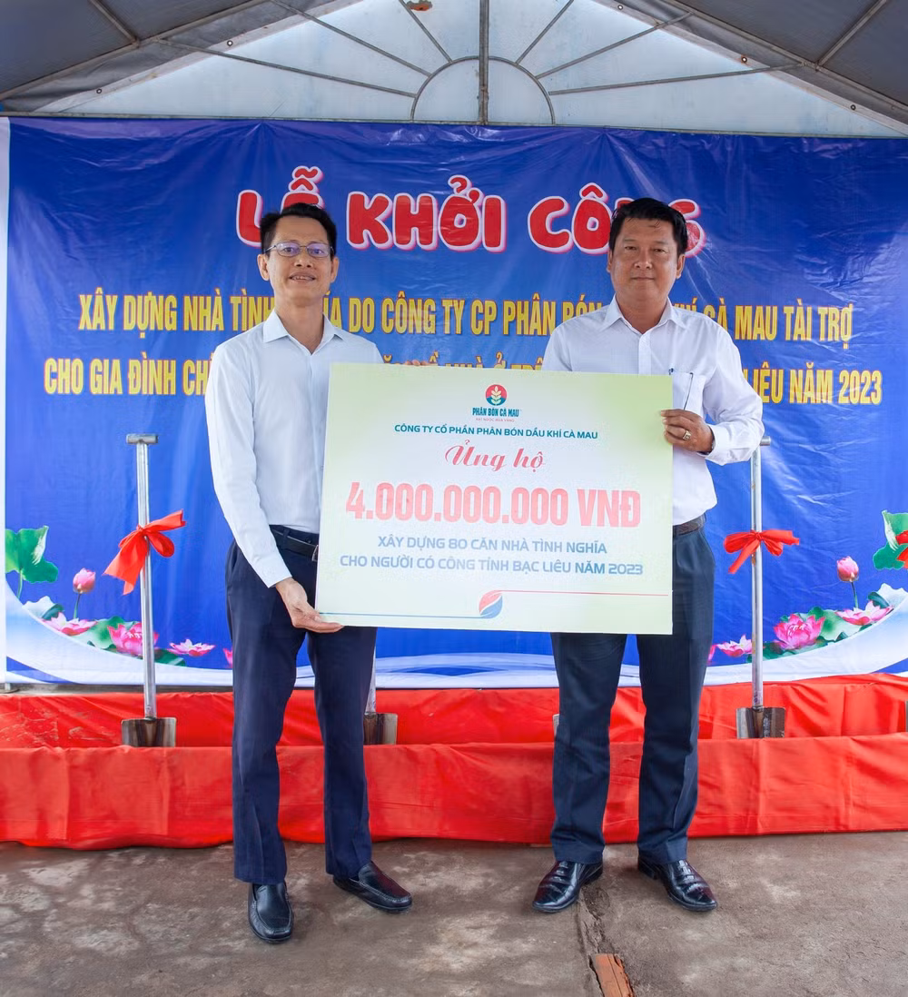 phan bon ca mau trao 80 can nha tinh nghia tai bac lieu hinh 2