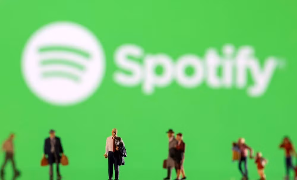 spotify sa thai 200 nhan vien trong bo phan podcast hinh 1