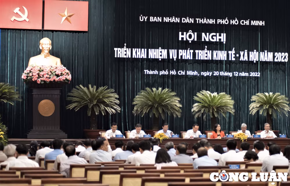 tp hcm trien khai nhiem vu phat trien kinh te xa hoi trong nam 2023 hinh 2