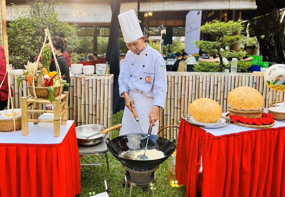 com tam banh mi sai gon vao danh muc am thuc tieu bieu viet nam 2022 hinh 1