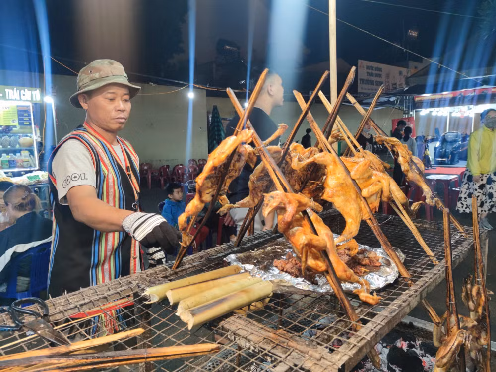 nhieu hoat dong dac sac tai tuan van hoa du lich tinh gia lai hinh 2