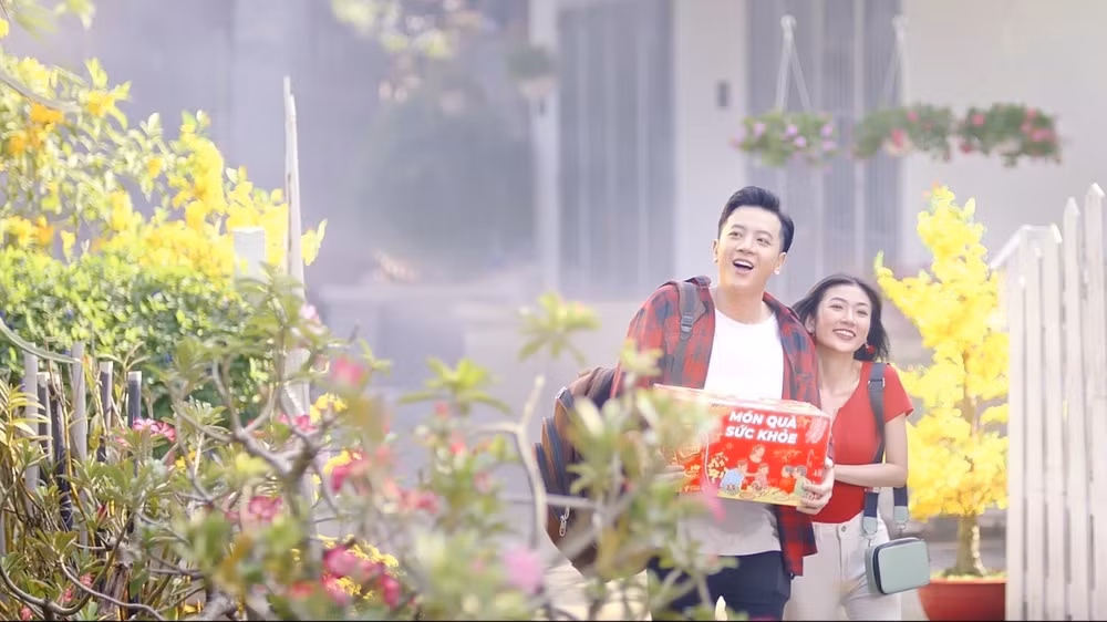 gioi tre chon qua gi cho gia dinh ngay tet hinh 4