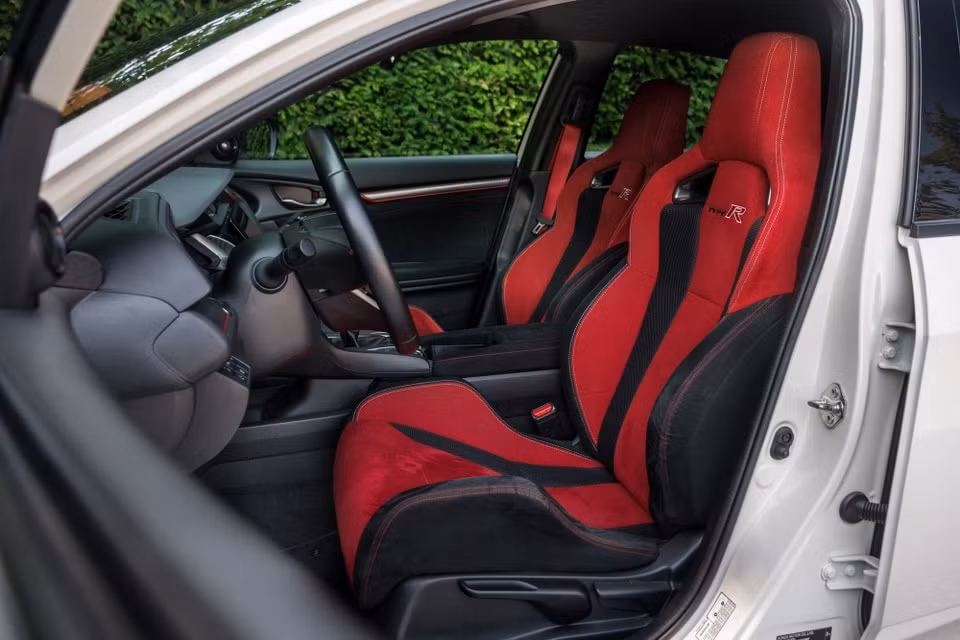 honda civic type r gt cua nha vo dich f1 co gia 80000 usd hinh 8