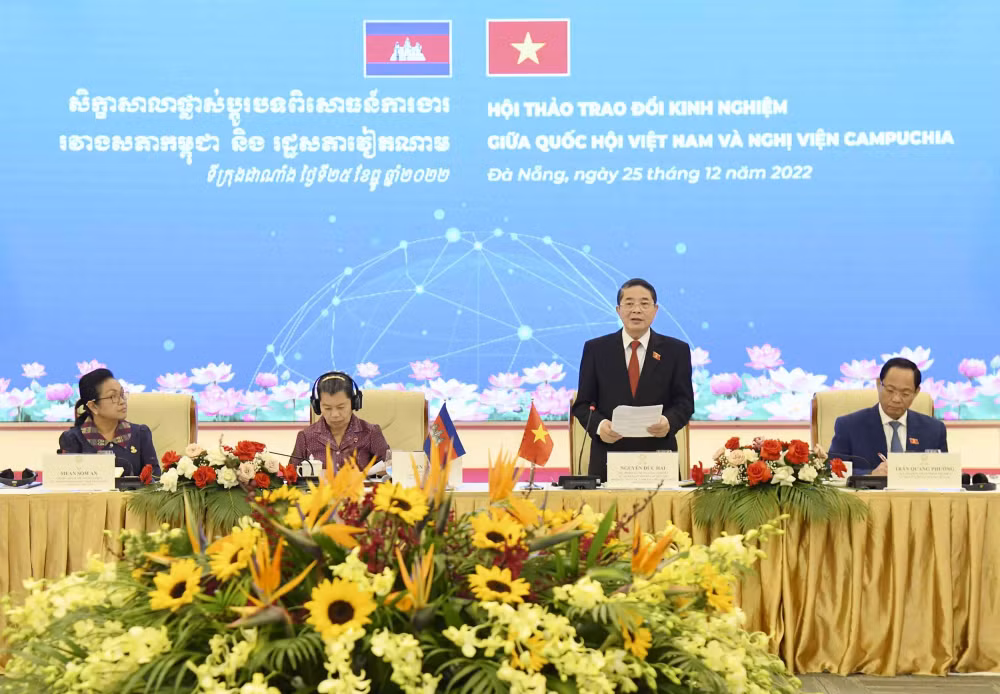 thuc day hop tac giua quoc hoi viet nam va nghi vien campuchia hinh 1
