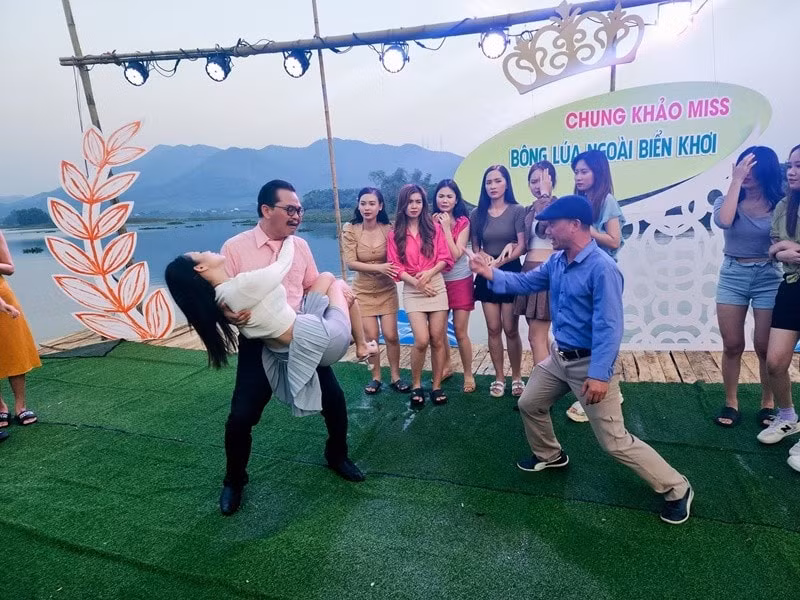 dao dien binh trong hai phai duyen khong duyen la vut di hinh 3