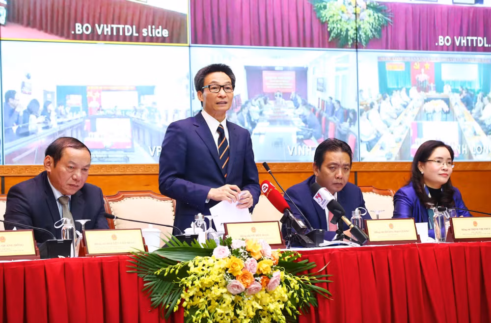 nguoi lam van hoa can tiep tuc lay cong lam lai kien tri nhu phu sa boi dap hang ngay hinh 1