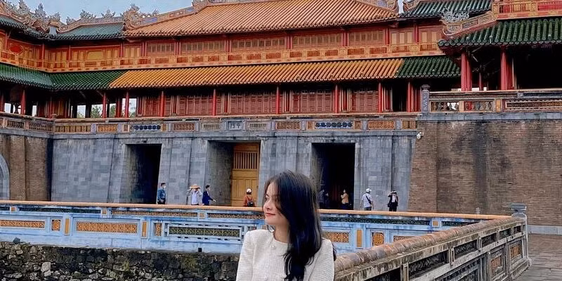 festival hue 2022 voi chu de hoi ngo mua dong hinh 1
