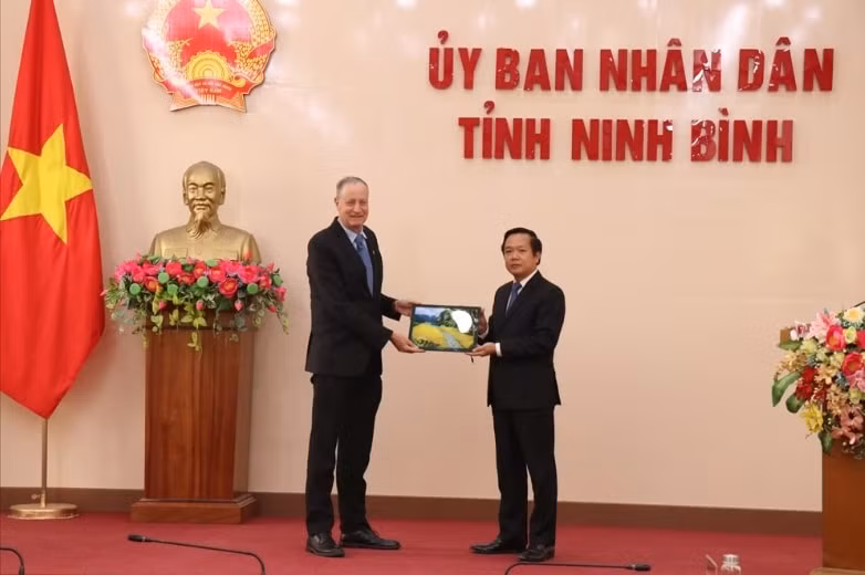 phat trien kinh te xa hoi tu viec doi moi xuc tien dau tu tai ninh binh hinh 1