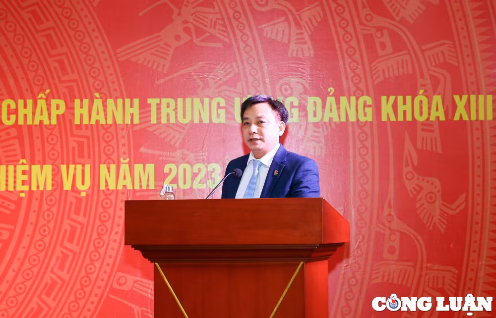 dang uy co quan tu hoi nha bao viet namtiep tuc doi moi toan dien nang cao chat luong cong tac xay dung dang hinh 3