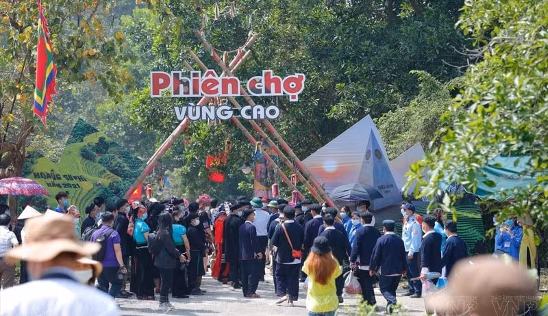nhieu hoat dong chao xuan 2023 tai lang van hoa du lich cac dan toc viet nam hinh 2