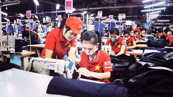 Kinh tế tư nhân ngày một khẳng định vai trò quan trọng trong việc góp phần hoàn thành các mục tiêu kinh tế - xã hội của đất nước (Ảnh TL)