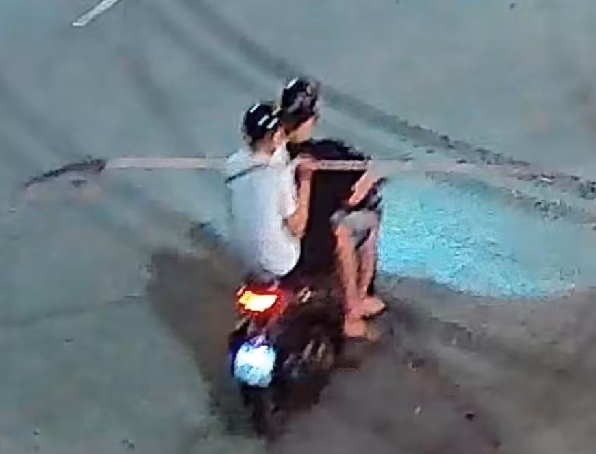 tam giu hinh su 12 thanh thieu nien mang hung khi di hon chien tai quang ninh hinh 1