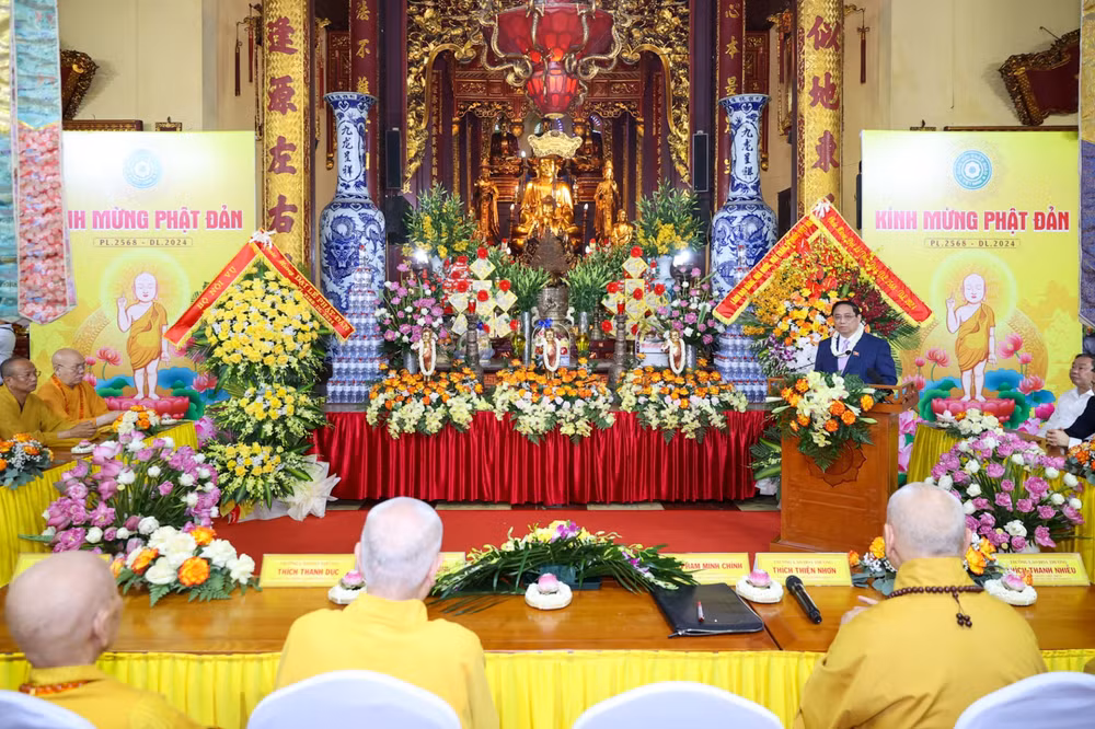 thu tuong chinh phu pham minh chinh chuc mung dai le phat dan 2024 hinh 2