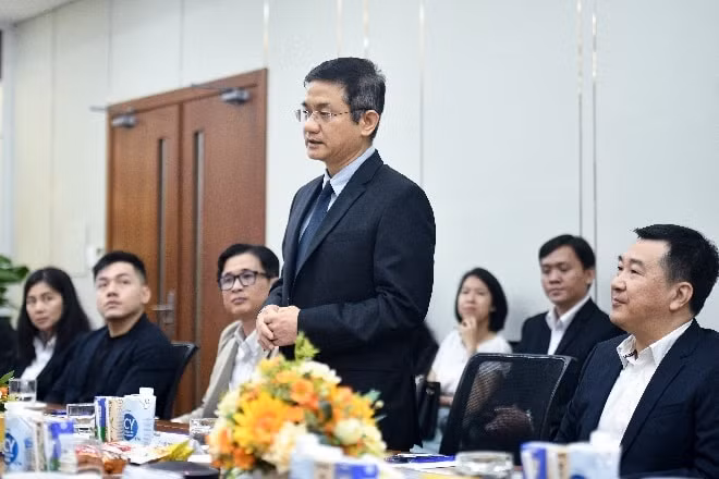 vinamilk hop tac vnvc benh vien tam anh tang cuong cham soc suc khoe cong dong hinh 2