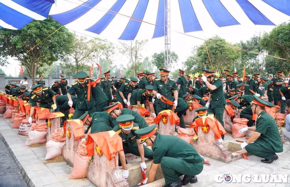 nghe an truy dieu va an tang 87 hai cot liet si hy sinh tai lao hinh 4