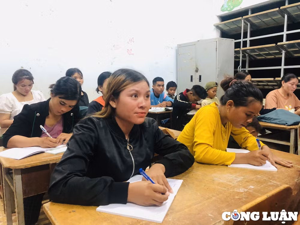gia lai trung uy cong an miet mai gieo chu noi xa ngheo hinh 3