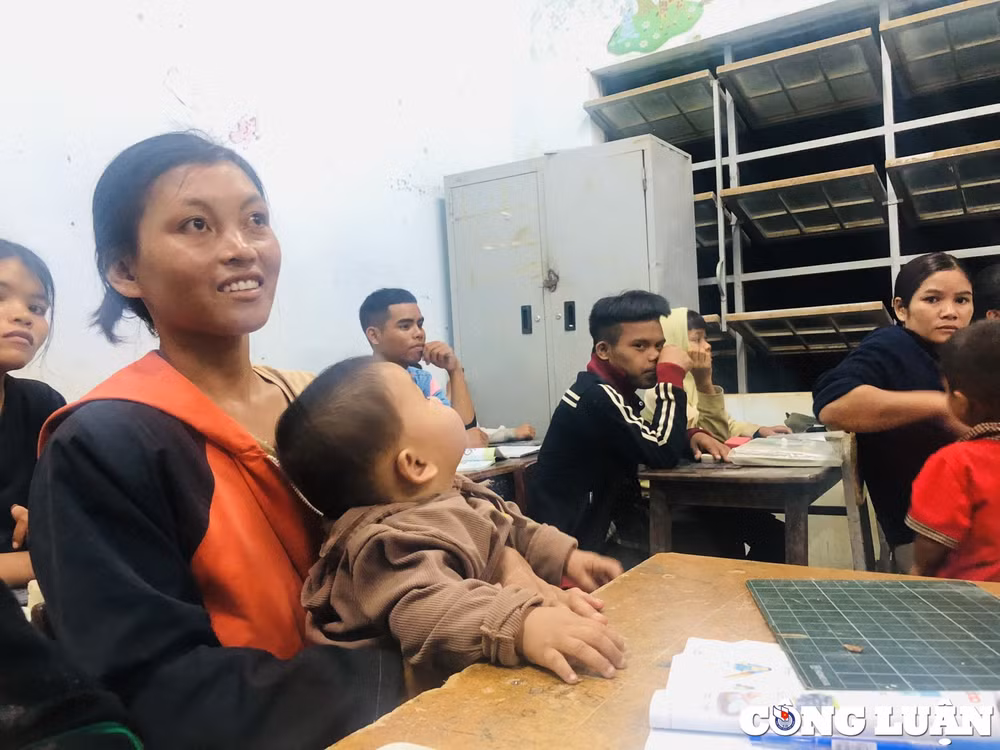 gia lai trung uy cong an miet mai gieo chu noi xa ngheo hinh 5