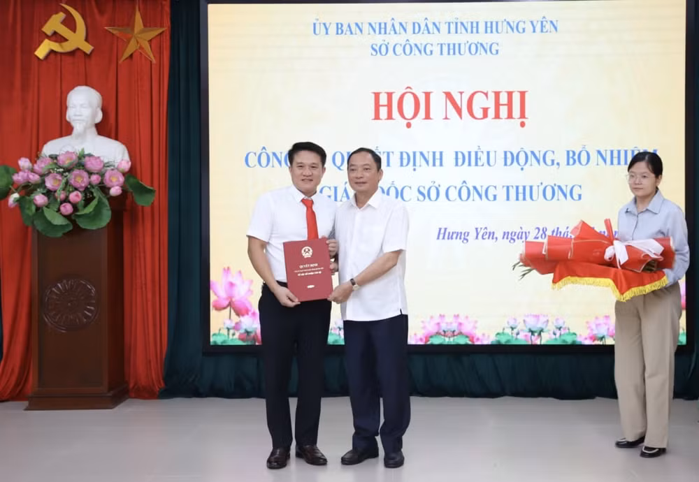 dieu dong bo nhiem giam doc so cong thuong hung yen hinh 1