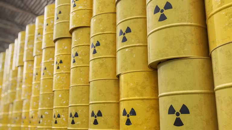 my tung buoc dat duoc lenh cam uranium cua nga hinh 1
