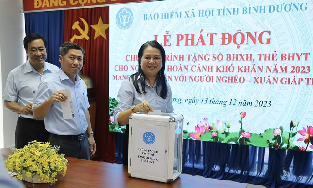 bhxh tinh binh duong phat dong tang so bhxh the bhyt cho nguoi co hoan canh kho khan hinh 1