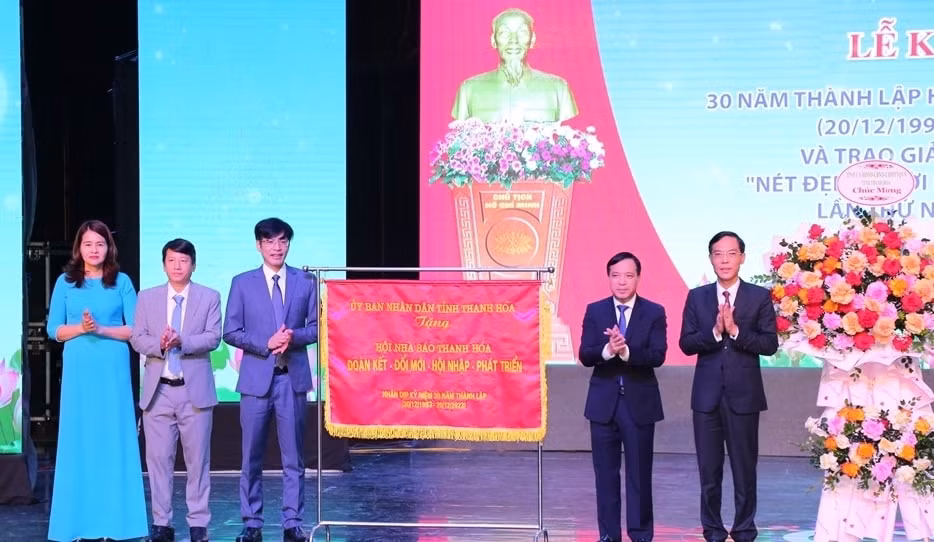 hoi nha bao tinh thanh hoa tiep tuc thuc hien thang loi nhiem vu chinh tri hinh 6