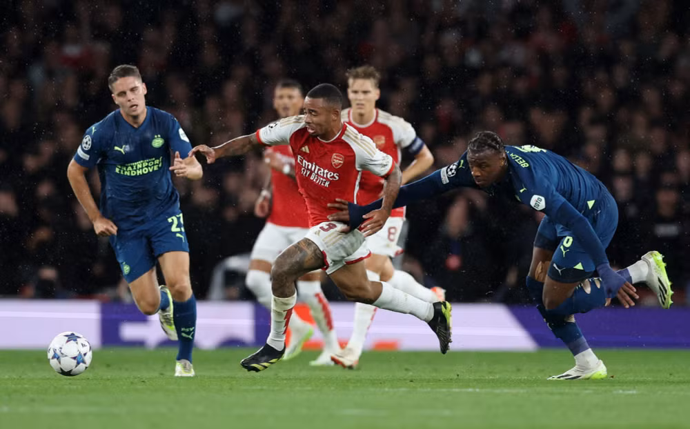 nhan dinh psv vs arsenal 00h45 ngay 13 12 bang b champions league 2023 24 hinh 1