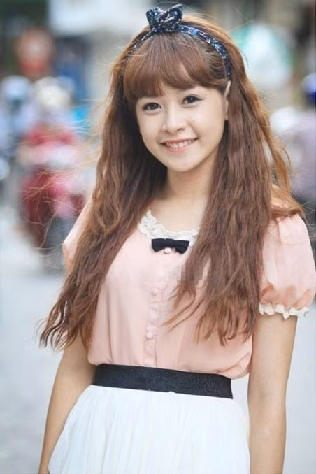 nhan sac cua chi pu sau gan 15 nam dan than vao showbiz viet hinh 1