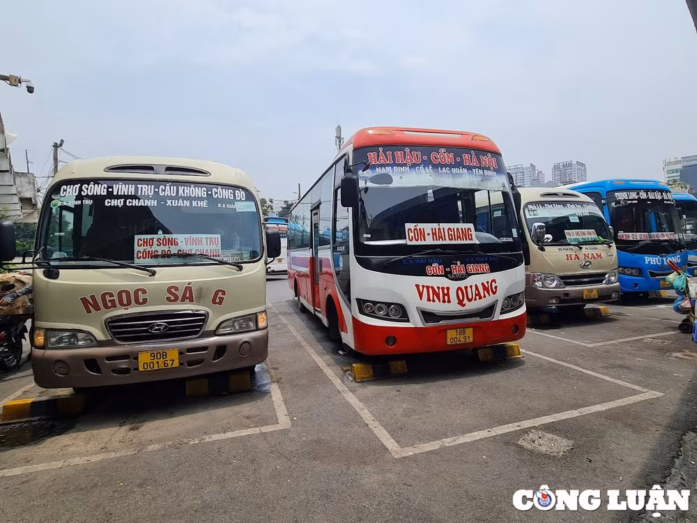 ha noi khong de hanh khach khong kip ve que an tet do thieu phuong tien hinh 1