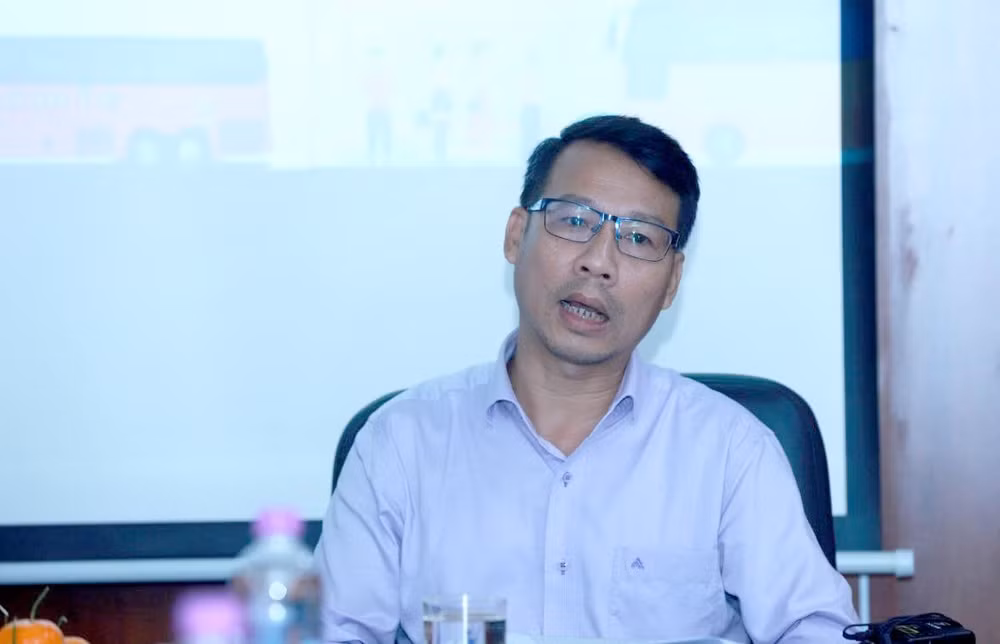 toa dam thu hut nguoi dan su dung giao thong cong cong de giam thieu un tac trong noi do hinh 3