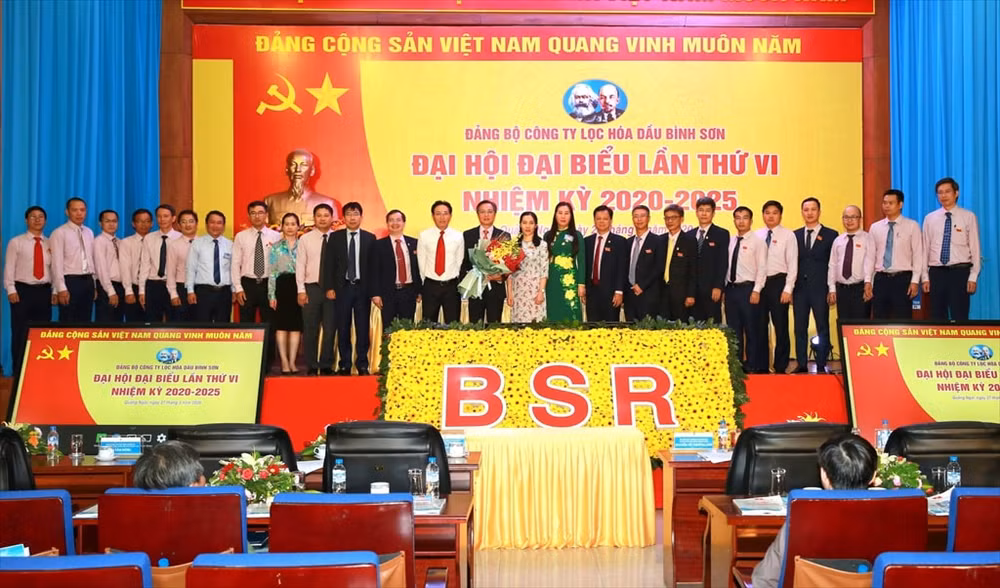 dang bo bsr tren hanh trinh 15 nam xay dung va phat trien cung dang bo tap doan dau khi quoc gia viet nam hinh 1
