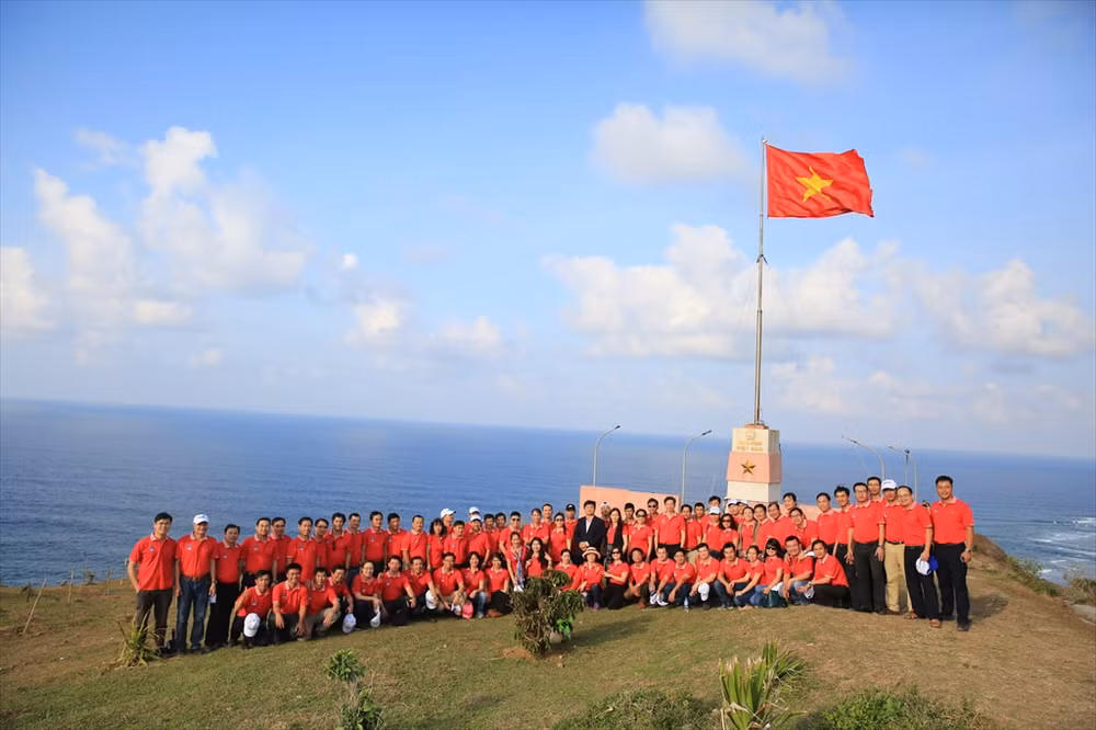 dang bo bsr tren hanh trinh 15 nam xay dung va phat trien cung dang bo tap doan dau khi quoc gia viet nam hinh 2