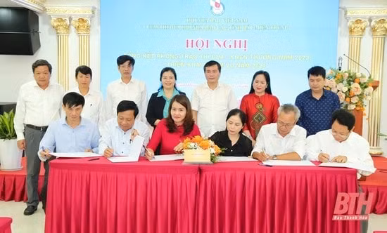 cum thi dua hoi nha bao 6 tinh bac mien trung thao luan 11 nhiem vu trong tam 2024 hinh 3