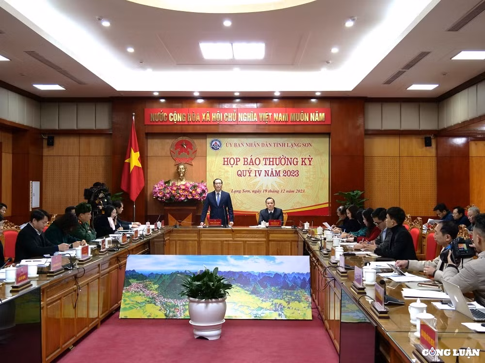 lang son khoi to moi 8 vu an 23 bi can va dang dieu tra 7 vu an tham nhung tieu cuc hinh 1