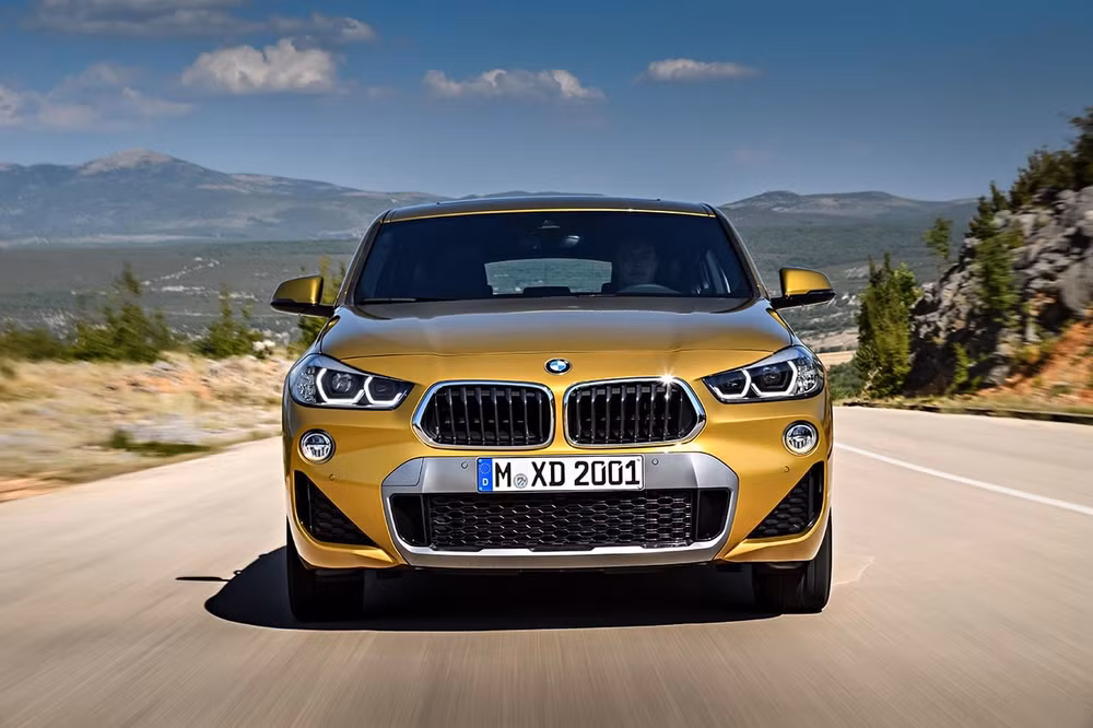 Đang tải BMW_X2_tinhte_5.jpg…
