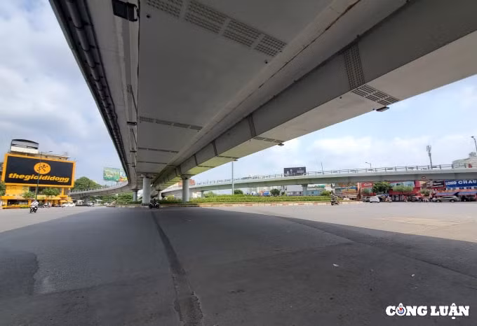 cac nga duong tphcm thong thoang nguoi dan thoai mai di mua sam ngay cuoi nam hinh 7