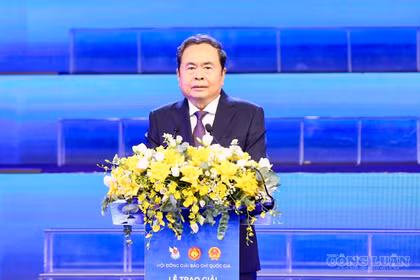 Chủ tịch Quốc hội Trần Thanh Mẫn: Báo chí dùng ngòi bút sắc bén để phụng sự Tổ quốc, phục vụ Nhân dân